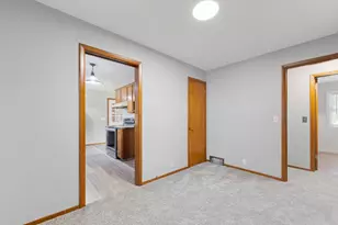 1032 Valley View Rd, Faribault, MN 55021 - Photo 17