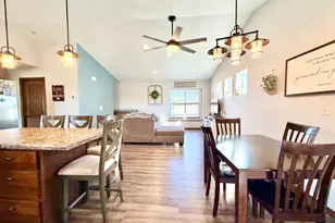 1727 Grand Ave, Worthington, MN 56187 - Photo 7