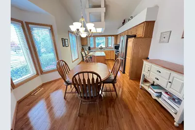 14326 Peninsula Point Drive, Savage, MN 55378 - Photo 7