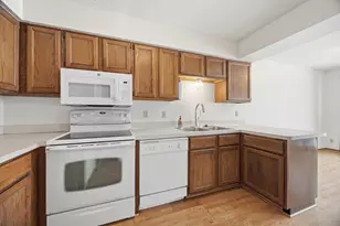 4613 1/2 Penkwe Way, Eagan, MN 55122 - Photo 13