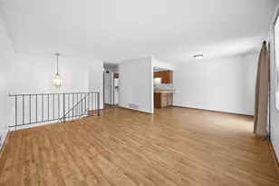 4613 1/2 Penkwe Way, Eagan, MN 55122 - Photo 7