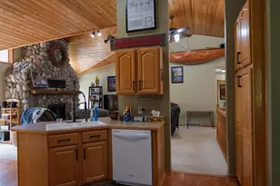 37807 Loon Dr, Cohasset, MN 55721 - Photo 13