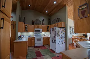 37807 Loon Dr, Cohasset, MN 55721 - Photo 11