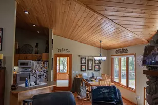 37807 Loon Dr, Cohasset, MN 55721 - Photo 15