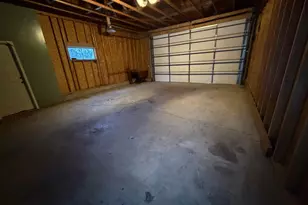 1420 Frank Hall Dr, Albert Lea, MN 56007 - Photo 33