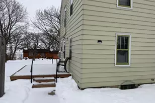 1420 Frank Hall Dr, Albert Lea, MN 56007 - Photo 9