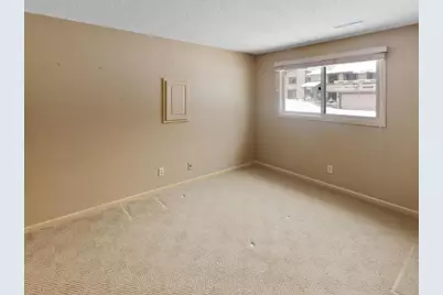 7245 Woodstock Curve, Bloomington, MN 55438 - Photo 25