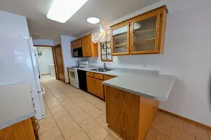 511 Dew Drop Ln, Center City, MN 55012 - Photo 5