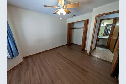 511 Dew Drop Lane, Center City, MN 55012 - Photo 15