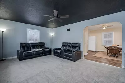 621 N 2nd Street, Le Sueur, MN 56058 - Photo 5