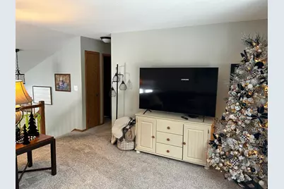 604 Kaye Street, Tyler, MN 56178 - Photo 9