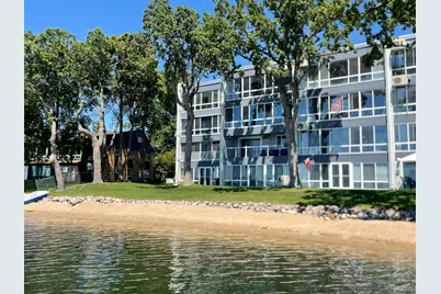 315 Park Lake Boulevard #207, Detroit Lakes, MN 56501 - Photo 1