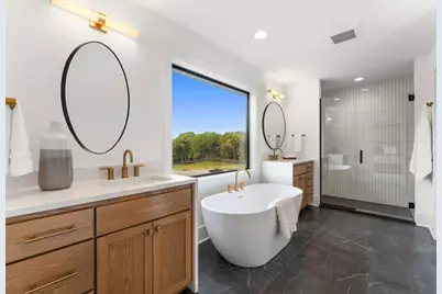 9201 Timberland Trail, Eden Prairie, MN 55347 - Photo 15