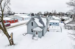 401 1st St, Fountain, MN 55935 - Photo 3