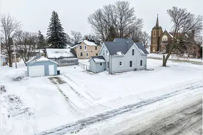 401 1st Street, Fountain, MN 55935 - Photo 5