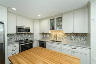 2843 Century Ct NE, Rochester, MN 55906 - Photo 15