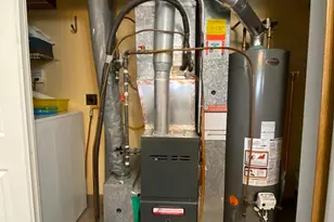 1060 Pondview Ct, Vadnais Heights, MN 55127 - Photo 15