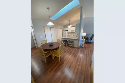 1060 Pond View Court, Vadnais Heights, MN 55127 - Photo 7