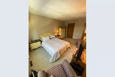 1060 Pond View Court, Vadnais Heights, MN 55127 - Photo 19