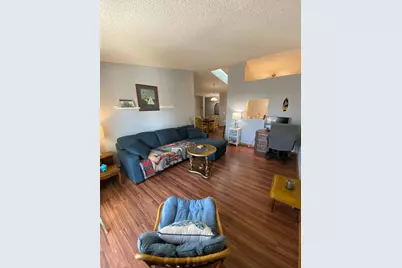 1060 Pond View Court, Vadnais Heights, MN 55127 - Photo 11