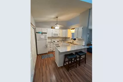 1060 Pond View Court, Vadnais Heights, MN 55127 - Photo 1