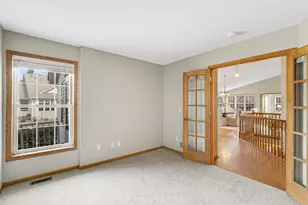150 Wedgewood Dr, Mahtomedi, MN 55115 - Photo 39