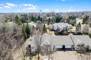 150 Wedgewood Dr, Mahtomedi, MN 55115 - Photo 87