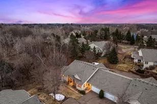 150 Wedgewood Dr, Mahtomedi, MN 55115 - Photo 69