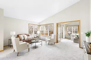 150 Wedgewood Dr, Mahtomedi, MN 55115 - Photo 11