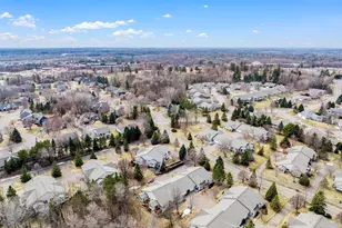 150 Wedgewood Dr, Mahtomedi, MN 55115 - Photo 77