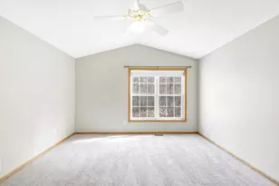 150 Wedgewood Dr, Mahtomedi, MN 55115 - Photo 31