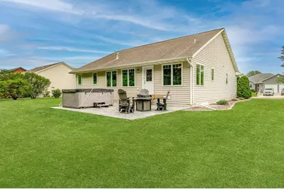 225 Pinehurst Drive, Mankato, MN 56001 - Photo 7