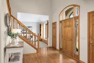 7628 Auto Club Cir, Bloomington, MN 55438 - Photo 3