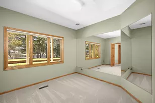 7628 Auto Club Cir, Bloomington, MN 55438 - Photo 31