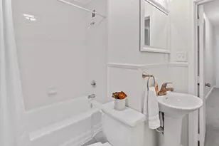 5757 Orchard Ave N, Crystal, MN 55429 - Photo 7