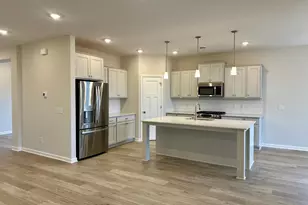 20050 Glarus Ln, Lakeville, MN 55044 - Photo 3