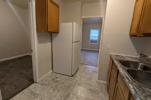 23 Acker St W, Saint Paul, MN 55117 - Photo 9