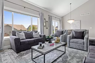 9156 187th St W, Lakeville, MN 55044 - Photo 5