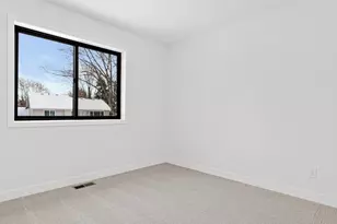 10717 Lincoln St NE, Blaine, MN 55434 - Photo 17