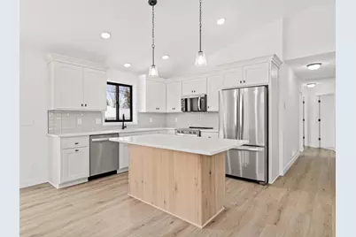 10717 Lincoln Street NE, Blaine, MN 55434 - Photo 9