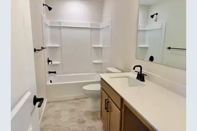 909 Mount Curve Boulevard #F, Saint Paul, MN 55116 - Photo 25