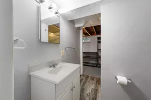 7009 Cedar Lk Rd S, Saint Louis Park, MN 55426 - Photo 31