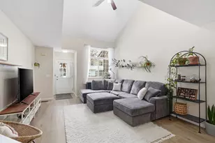 8864 Spring Ln, Woodbury, MN 55125 - Photo 3