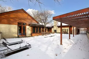 20545 Linden Rd, Deephaven, MN 55331 - Photo 13