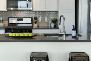 212 10th Ave S, Minneapolis, MN 55415 - Photo 15