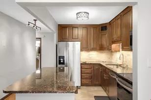 400 Groveland Ave, Minneapolis, MN 55403 - Photo 7