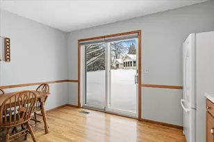 1079 S Pointe Dr, Hastings, MN 55033 - Photo 11