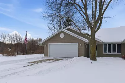 1079 S Pointe Drive, Hastings, MN 55033 - Photo 1