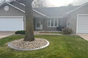 1079 S Pointe Dr, Hastings, MN 55033 - Photo 37