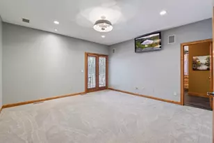 6480 Yosemite Ln, Excelsior, MN 55331 - Photo 31